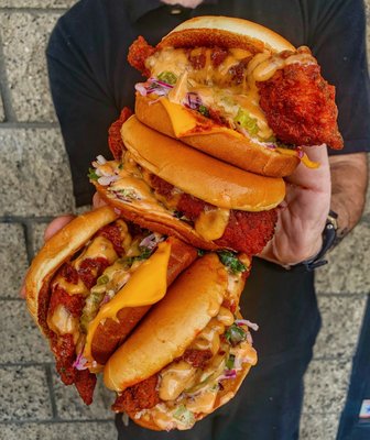 Dave's Hot Chicken by null