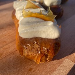 Eclairs