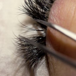 Lash'd Lounge - Redding eyelash extensions