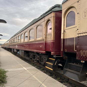 Napa Valley Wine Train - New American Near Me - Napa, California
