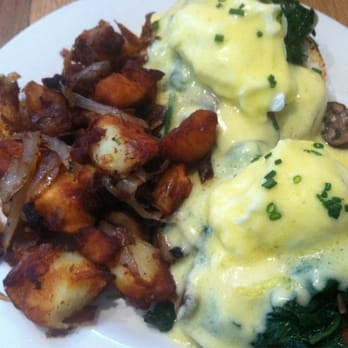 Plow - mushroom and spinach benedict! - Breakfast & Brunch Near Me - San Francisco, California