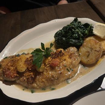 Alessandro's Italian - Red snapper - Italian Near Me - Manhasset, New York