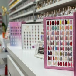 UMEE Nails & Spa