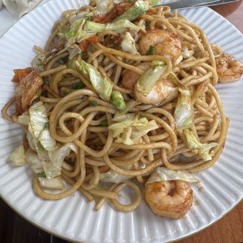 Dumpling House - Shrimp chow mein - Pan Asian Near Me - Sacramento, California