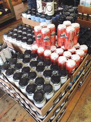 Lighthouse Beer & Wine by null