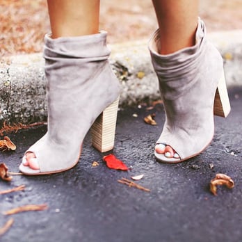 Pum Bum - Designer Shoes - Women's Clothing Near Me - Fresno, California Pum Bum - Designer Shoes - Women's Clothing Near Me - Fresno, California