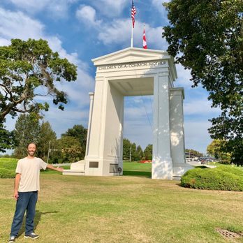 Peace Arch State Park - Gotta get a photo of myself and the Peace Arch, lol. - Landmarks & Historical Buildings Near Me - Blaine, Washington Peace Arch State Park - Gotta get a photo of myself and the Peace Arch, lol. - Landmarks & Historical Buildings Near Me - Blaine, Washington