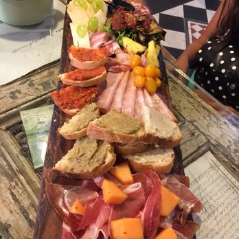 La Prosciutteria - Wine Bars Near Me - Bologna, BO