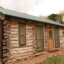 Homestead Cottages - Cedar Cabin