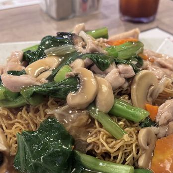 Arcadia Garden Cafe - Chicken Chow Mein - Chinese Near Me - Arcadia, California Arcadia Garden Cafe - Chicken Chow Mein - Chinese Near Me - Arcadia, California