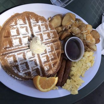 Park Bench Café - Waffle - Breakfast & Brunch Near Me - Huntington Beach, California