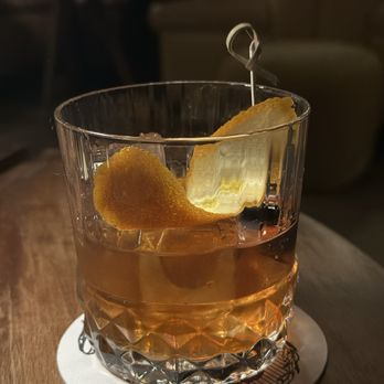 Peter Kern Library - Old Fashioned - Speakeasies Near Me - Knoxville, Tennessee Peter Kern Library - Old Fashioned - Speakeasies Near Me - Knoxville, Tennessee