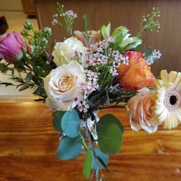 A birthday bouquet, topped with a handmade origami crane (which I unfortunately missed in the photo). A birthday bouquet, topped with a handmade origami crane (which I unfortunately missed in the photo).