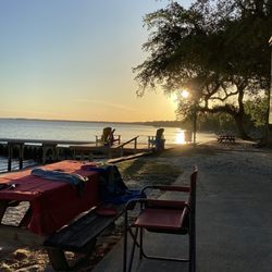 Bay Breeze RV on the Bay - Sunrise