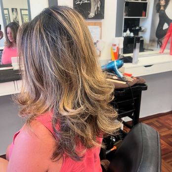 Kim's Salon - Nail Salons Near Me - Burbank, California Kim's Salon - Nail Salons Near Me - Burbank, California