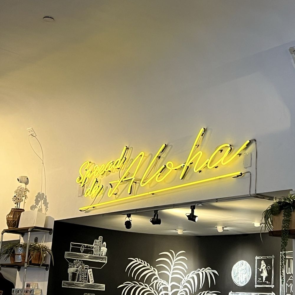 Hawaiian Aroma Caffe - Cafes Near Me - Honolulu, Hawaii Hawaiian Aroma Caffe - Cafes Near Me - Honolulu, Hawaii