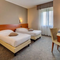 Best Western Hotel Turismo - Classic Room with Two Beds