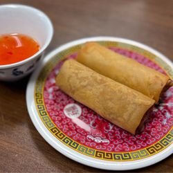 Kim Vu Vietnamese Cuisine - Fried egg rolls