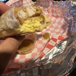 YumYum's Chicken Sammies - That chicken is crispy tender very flavorful. Praise the person who created that texture along with that sauce. Amazing.