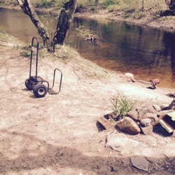 Peppertree Camping - River site