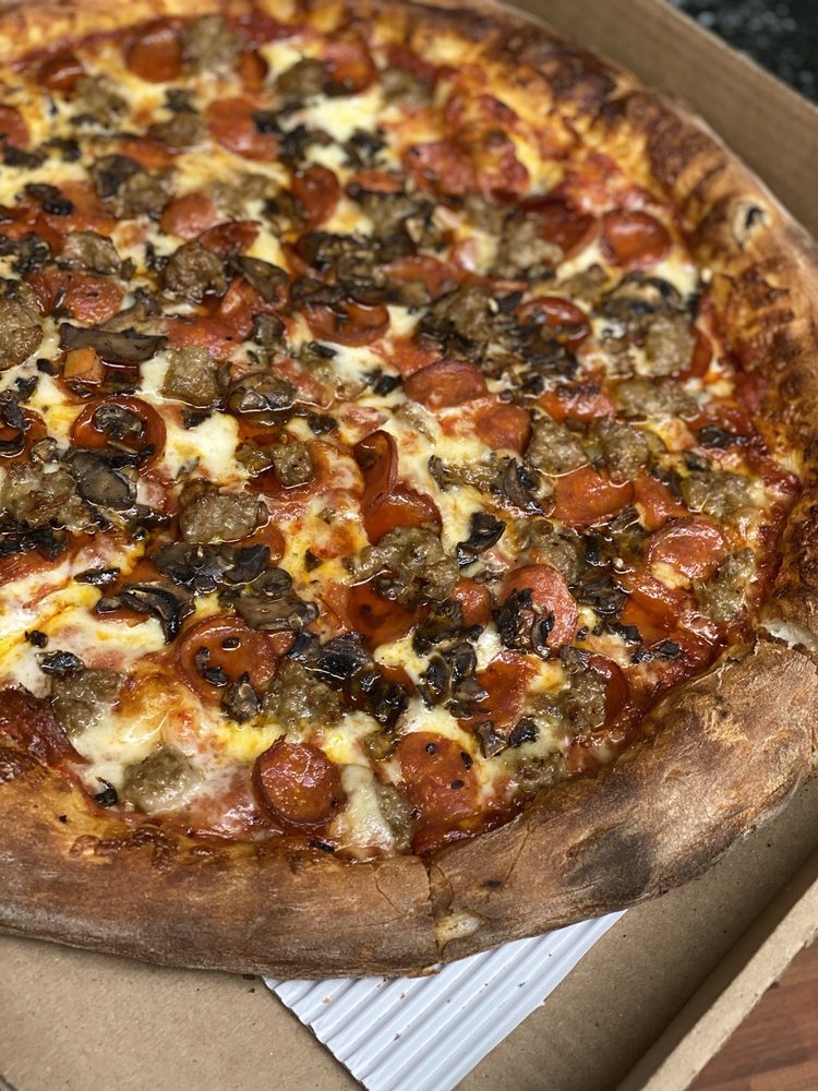 THE HOT SPOT PIZZERIA 44 Photos & 35 Reviews Pizza 2391 Pleasant