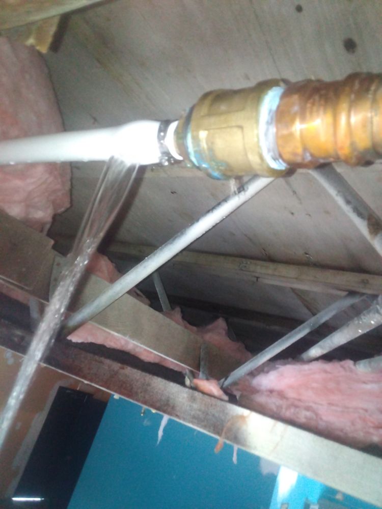 Slide of M&M Plumbing