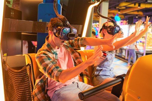 Round1 Bowling & Arcade Fashion District Philadelphia by null