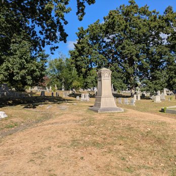 Oak Grove Cemetery - Oak Grove Cemetery, Fall River - Funeral Services & Cemeteries Near Me - Fall River, Massachusetts