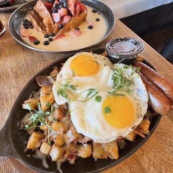 Pradera Brunch - Breakfast Skillet - Breakfast & Brunch Near Me - Baldwin Park, California