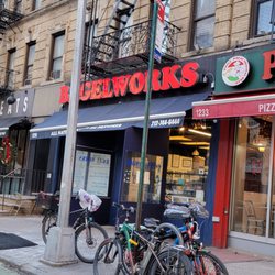 Bagelworks - Outside