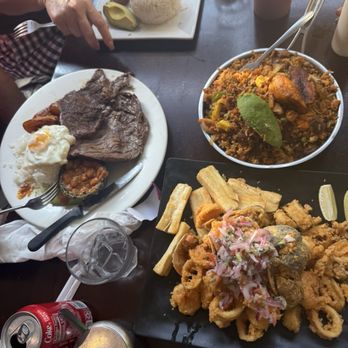 El Gran Coffee Shop - Jalea, Bandeja de Bistec y Chaulafan - Coffee & Tea Near Me - Queens, New York El Gran Coffee Shop - Jalea, Bandeja de Bistec y Chaulafan - Coffee & Tea Near Me - Queens, New York