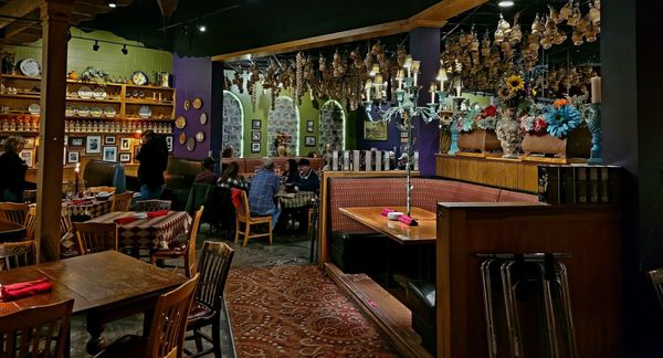 Zia's by null