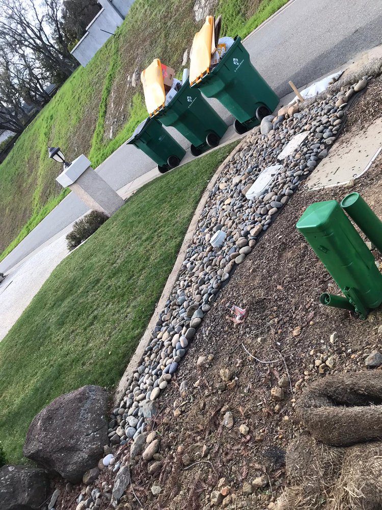 Slide of Reynoso Roofing and Fencing