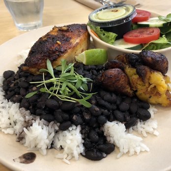 Black Bean Deli - Chicken platter. This was so good. The new Winter Park location is also fabulous. - Cuban Near Me - Winter Park, Florida Black Bean Deli - Chicken platter. This was so good. The new Winter Park location is also fabulous. - Cuban Near Me - Winter Park, Florida