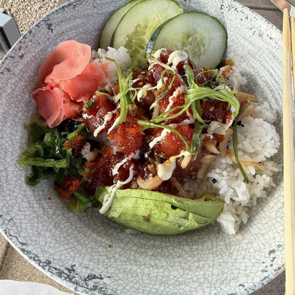 Longboards - Poke bowl - Bars Near Me - Kapolei, Hawaii Longboards - Poke bowl - Bars Near Me - Kapolei, Hawaii