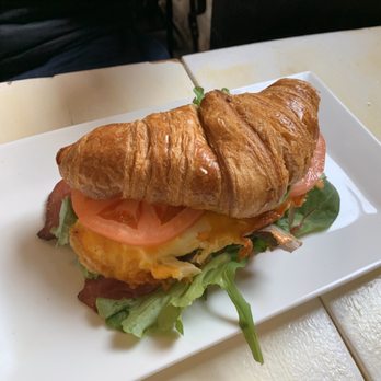 Nurish - Salad Near Me - Brooklyn, New York