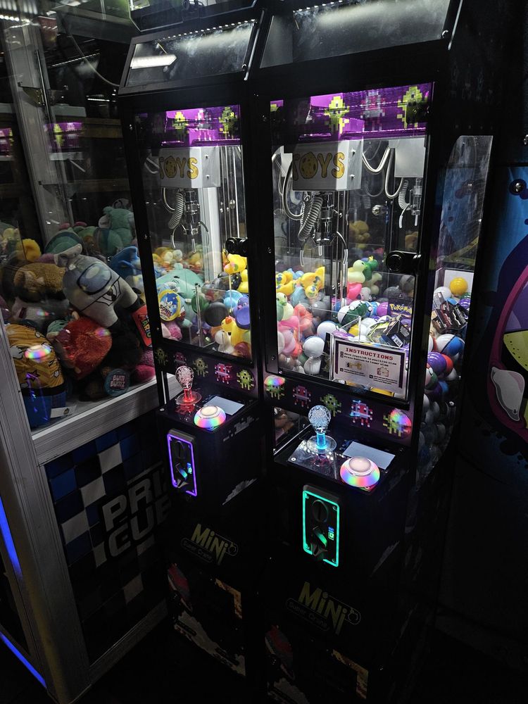 RICK’S SPORTS BAR Updated September 2024 67 Photos & 113 Reviews