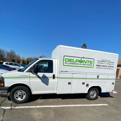 Delponte Plumbing & Heating Logo
