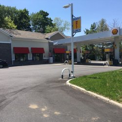 Shell Gas station at Hopewell Junction