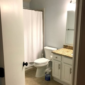 Heartland Paint and Stain - Nice blue bathroom. - Painters Near Me Heartland Paint and Stain - Nice blue bathroom. - Painters Near Me