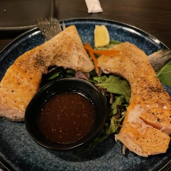 Hanabi Sushi Bar - Salmon Collar - Sushi Bars Near Me - Los Angeles, California