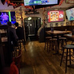 Dalton's Bar & Grill