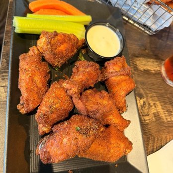 Celebration Brewing Company - Chicken wings - Breweries Near Me - Celebration, Florida