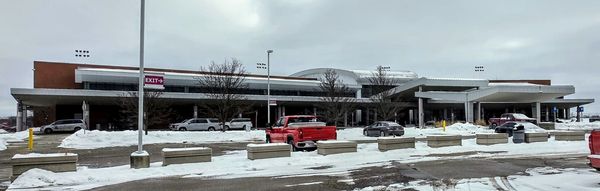 Kalamazoo/Battle Creek International Airport by null