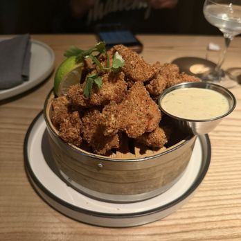 Sushi-San Lincoln Park - Bars Near Me - Chicago, Illinois