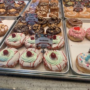 Mojo Donuts - Donuts Near Me - Pembroke Pines, Florida