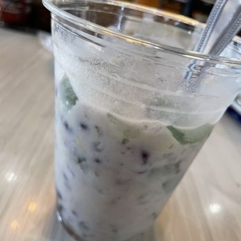 Pho O.C. - Che - Vietnamese Near Me - Las Vegas, Nevada