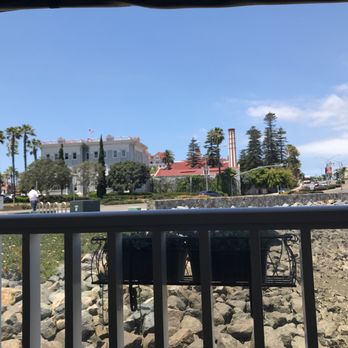 Bluewater Boathouse Seafood Restaurant Coronado - Wonderful view of the Coronado and the waters. Porch is very casual and inviting. - Seafood Near Me - Coronado, California Bluewater Boathouse Seafood Restaurant Coronado - Wonderful view of the Coronado and the waters. Porch is very casual and inviting. - Seafood Near Me - Coronado, California