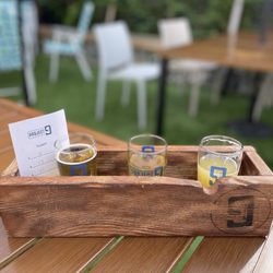 Project 9 Brewing - Beer flight