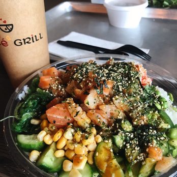 Poke2 Grill - BYOB - Medium (Salmon, Shrimp, Crab Meat) - Poke Near Me - Downey, California